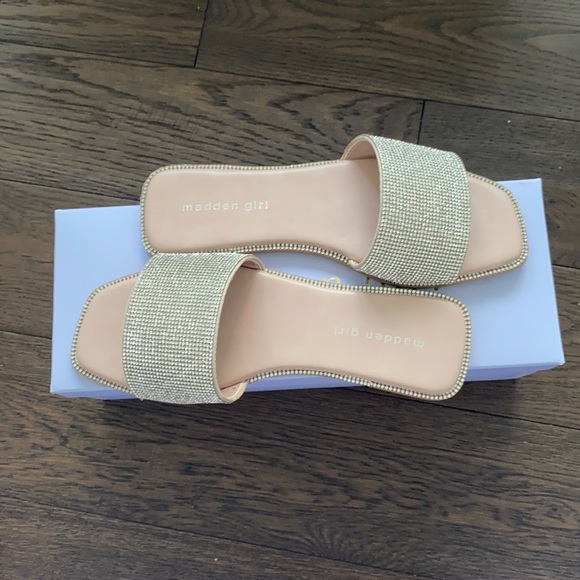 Madden girl embellished slides - Picture 2 of 4